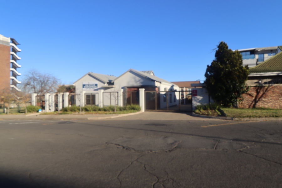  Bedroom Property for Sale in Bloemfontein Free State